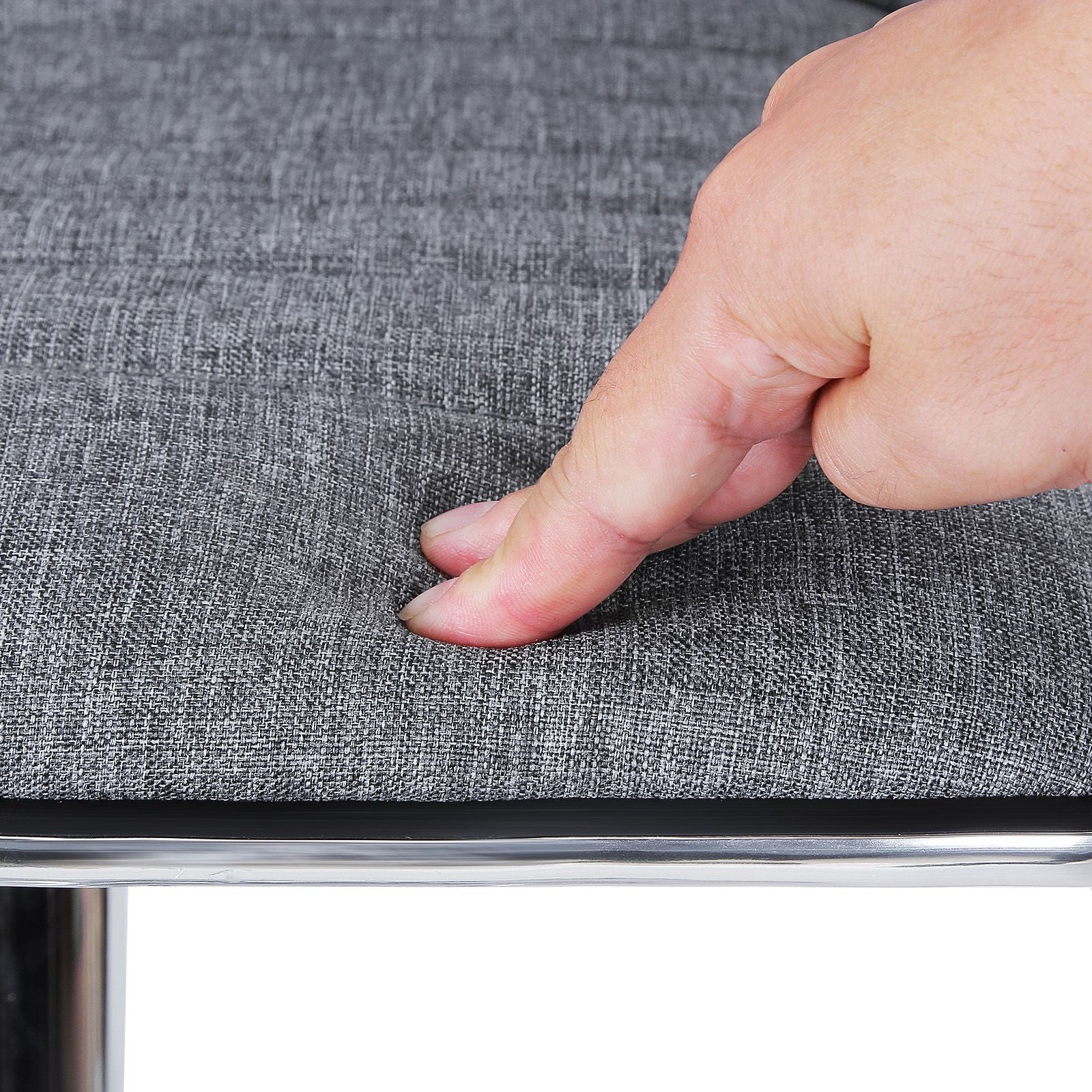 Barkruk – Verstelbaar (57–77 cm) – Met rugleuning – Zithoogte 77 cm – Grijs