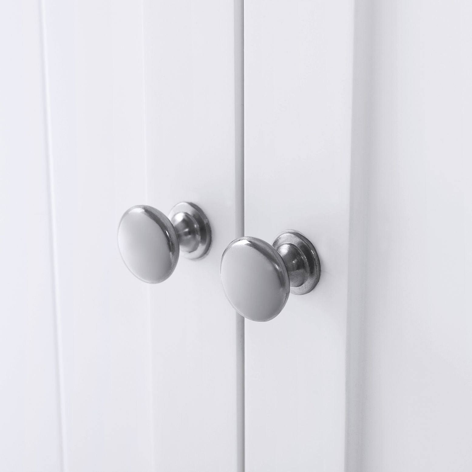 Badkamerkast – dubbele deur – verstelbare planken – wit