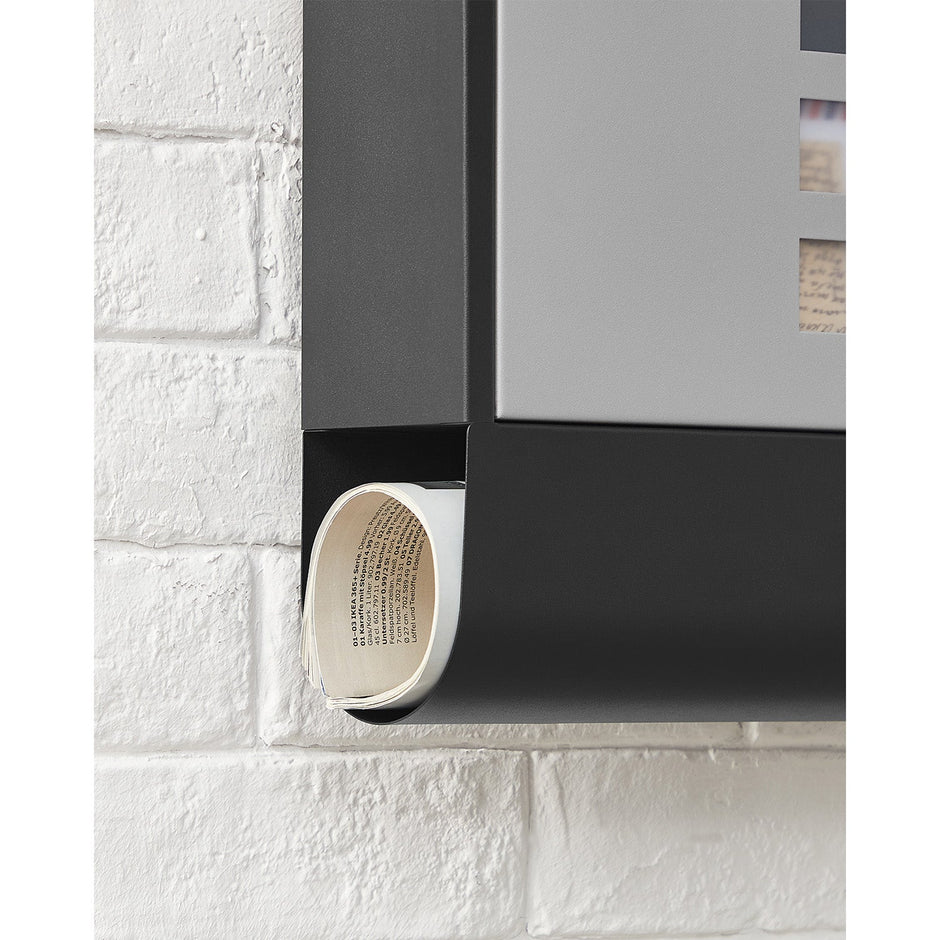 Wandbrievenbus – Met krantenbak en slot – Zwart-Zilver