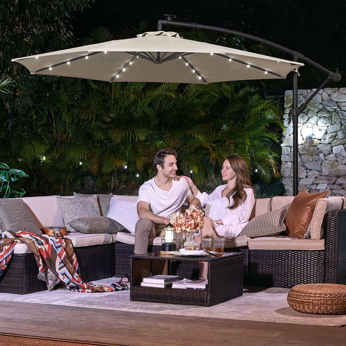 Zonne-energie Parasol met LED-Verlichting – Modern Design – Beige