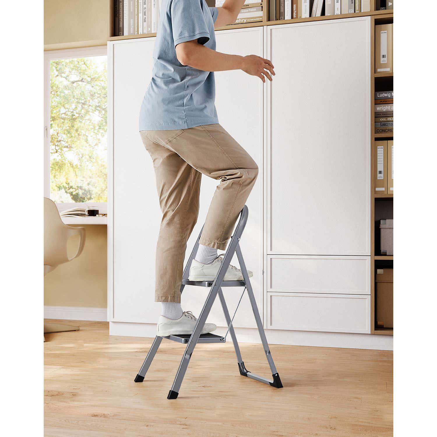 Trapladder – Opvouwbaar en stabiel – Wit