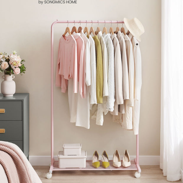 Kledingrek – 40,5 x 91 x 158 cm – Met wielen – Goudkleurige plank – Tot 40 kg draagvermogen