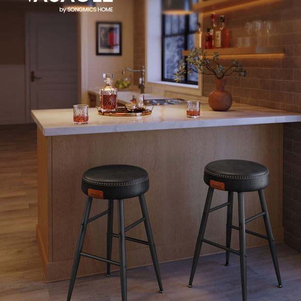 Barkruk set van 2 – Met verstelbare plank – Zithoogte 79 cm – Synthetisch leer