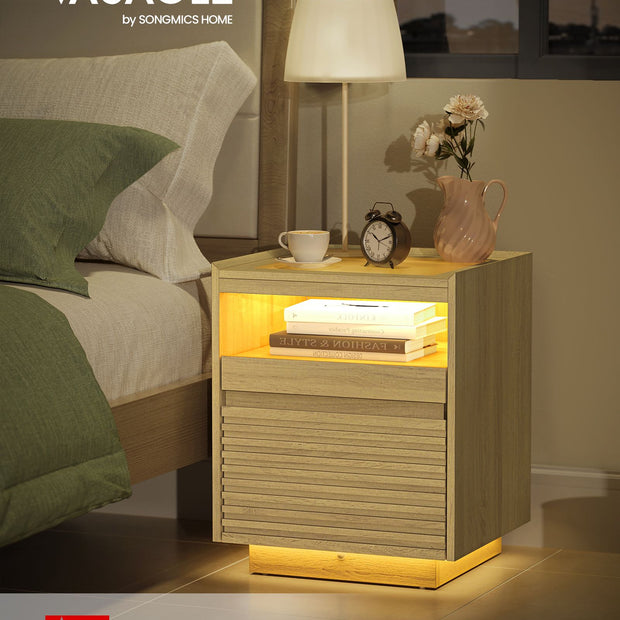 Nachtkastje met LED-verlichting – Uittrekbaar plankje – Natuurlijke eik – 1 lade