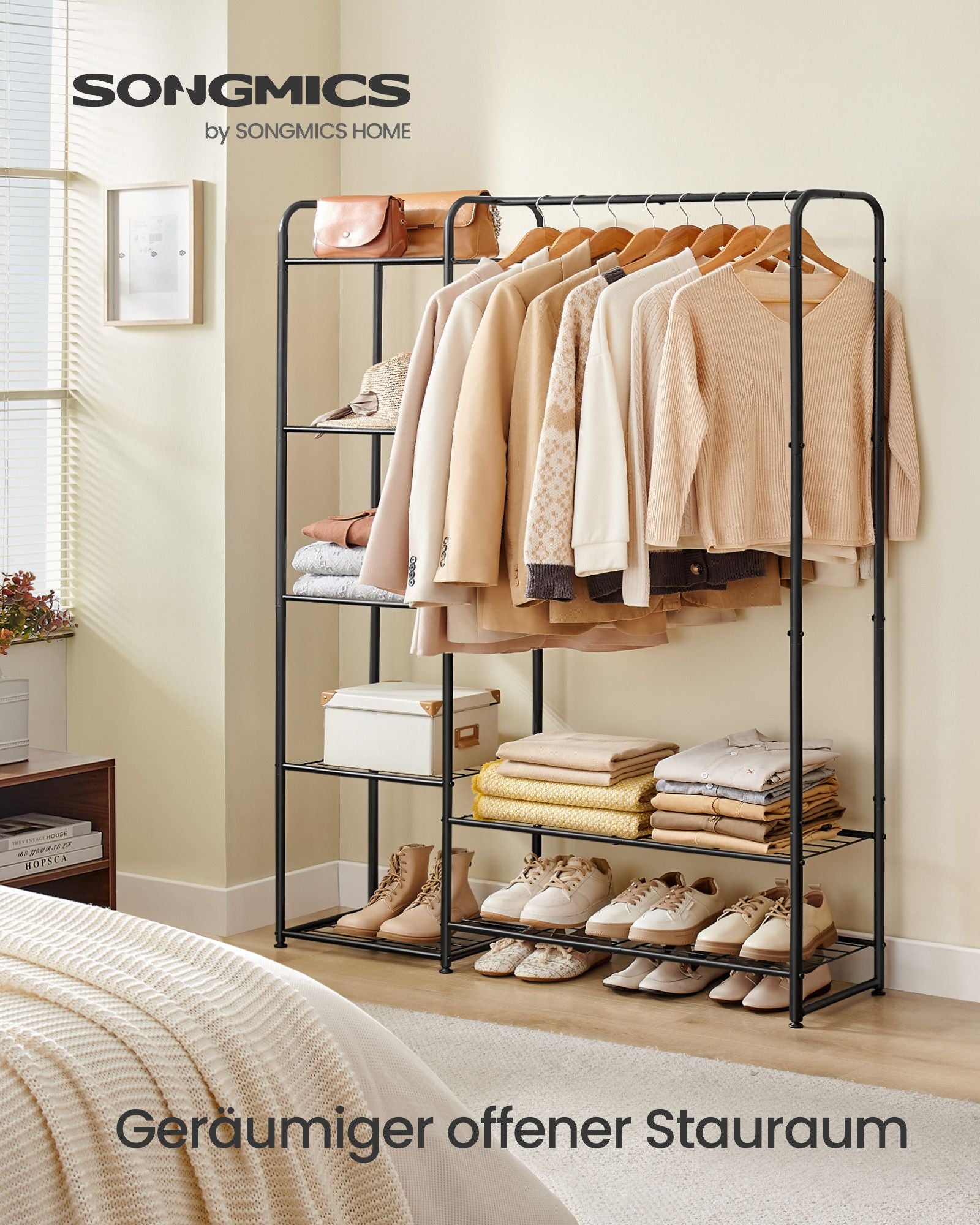 Kledingrek - 29 x 112 x 158,4 cm – Met legplanken – Tot 73 kg draagvermogen – Mat zwart