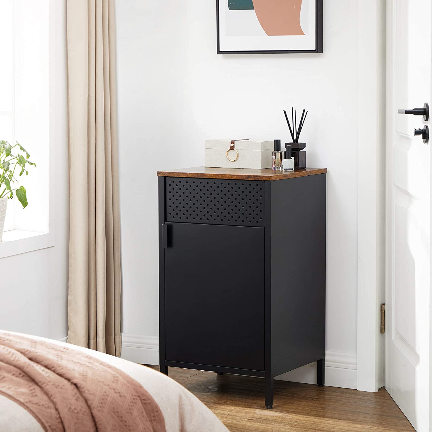 Opslagkast – Verstelbare plank – Stalen frame – Zwart / Bruin