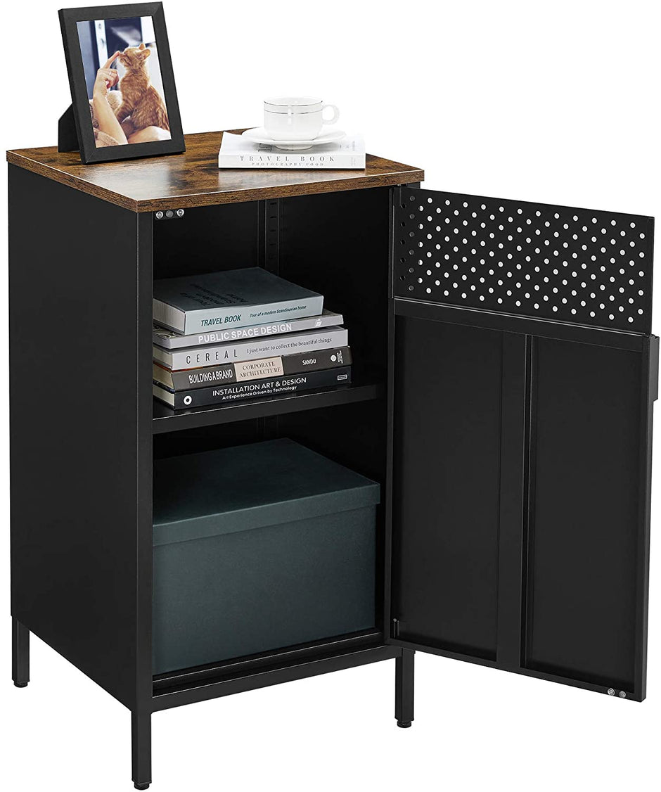 Nachtkastje – Verstelbare plank – Stalen frame – Zwart / Bruin – Inclusief verstelbare voetjes