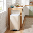 Pedaalemmer - Met Softclose-deksel en Uitneembare Binnenemmer - Beige - 33,6 x 29,8 x 59,5 cm