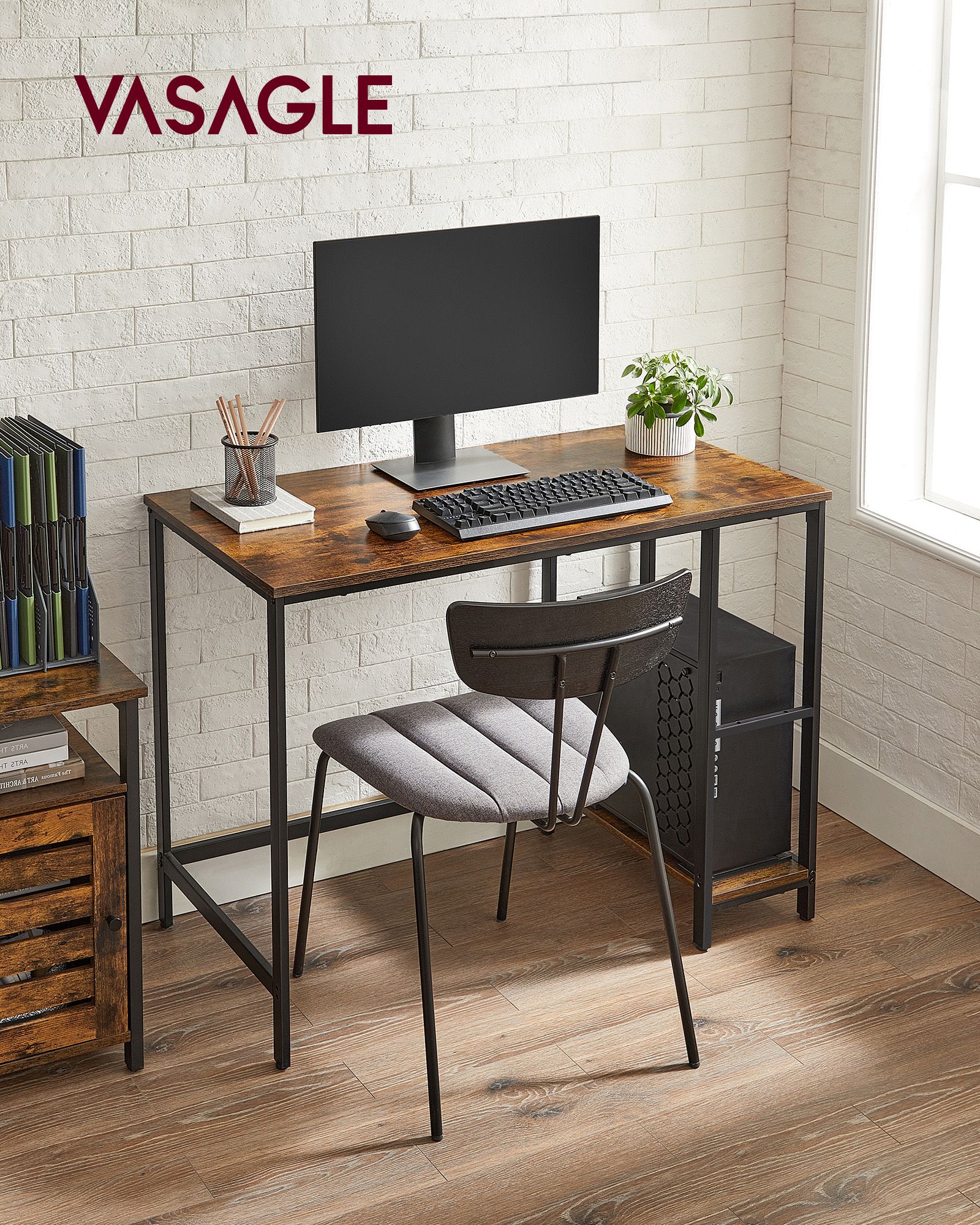 Bureau – industrieel look – met 2 planken