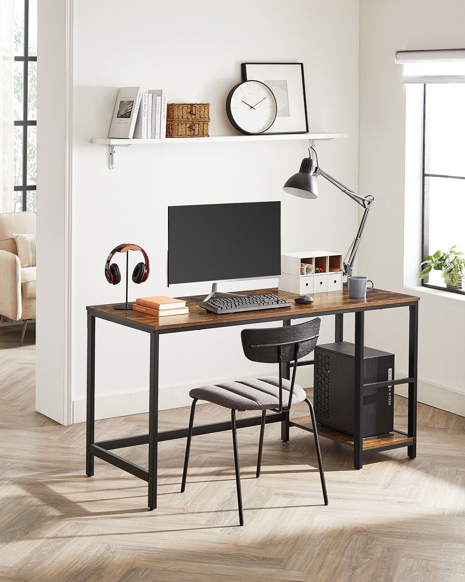 Computertafel – Bureau met 2 planken – Stalen frame – Bruin/Zwart