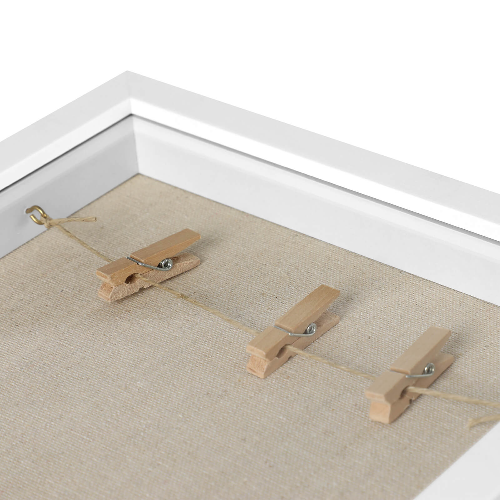Shadow box - DIY fotolijst - Met wasknijpers en pinnen