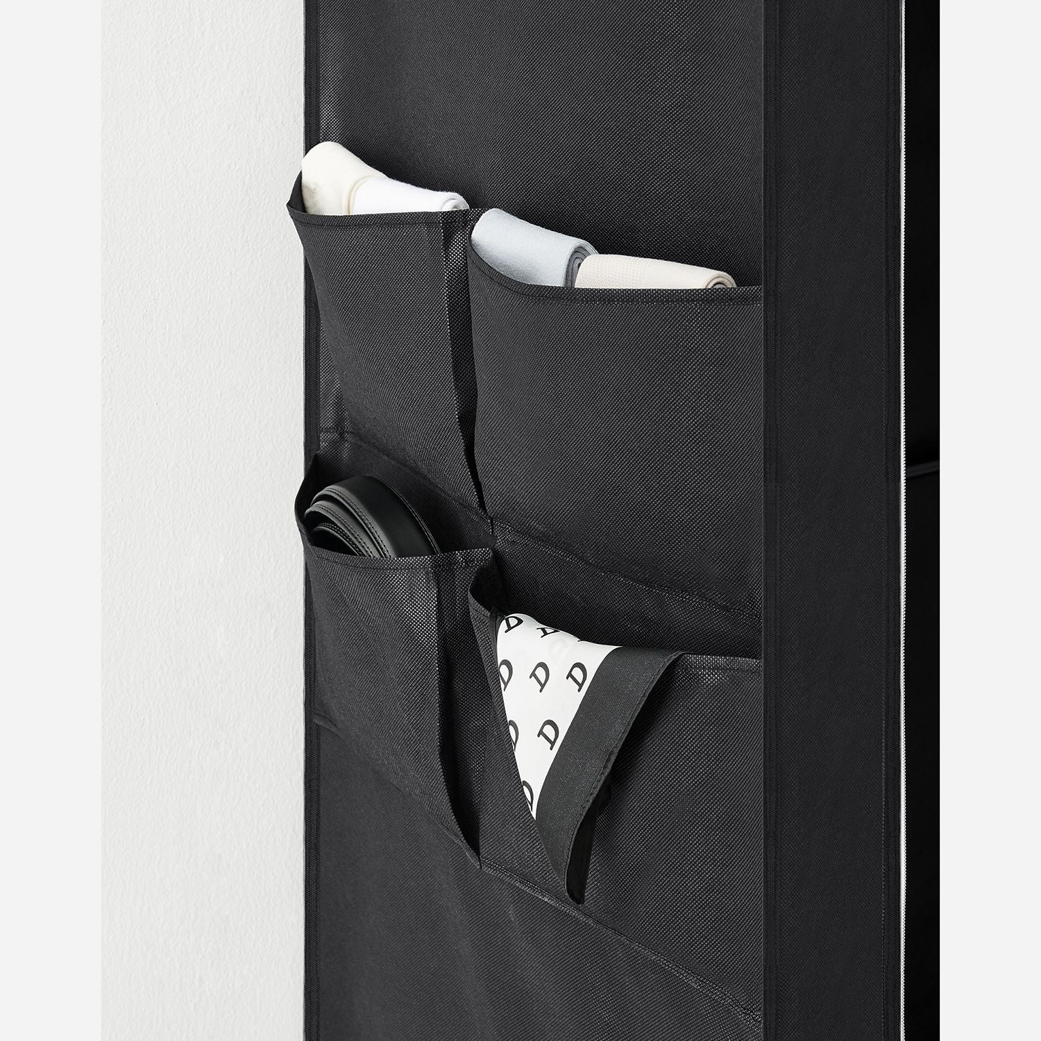 Linnenkast - Stoffen kleerkast - 45 x 170 x 167 cm - Met legplanken - Zwart