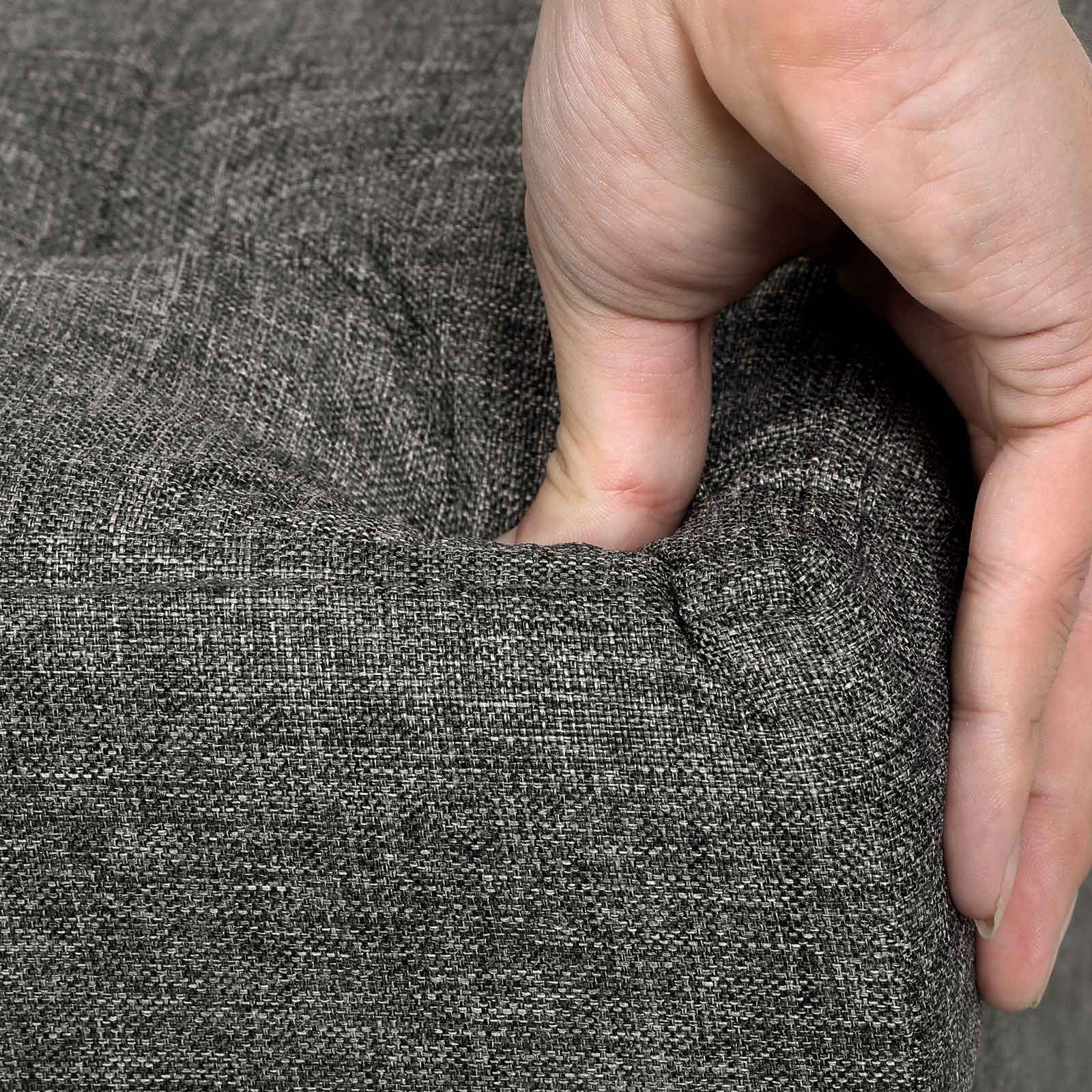 Poef – met opbergruimte – houten poten – zitkist – beige