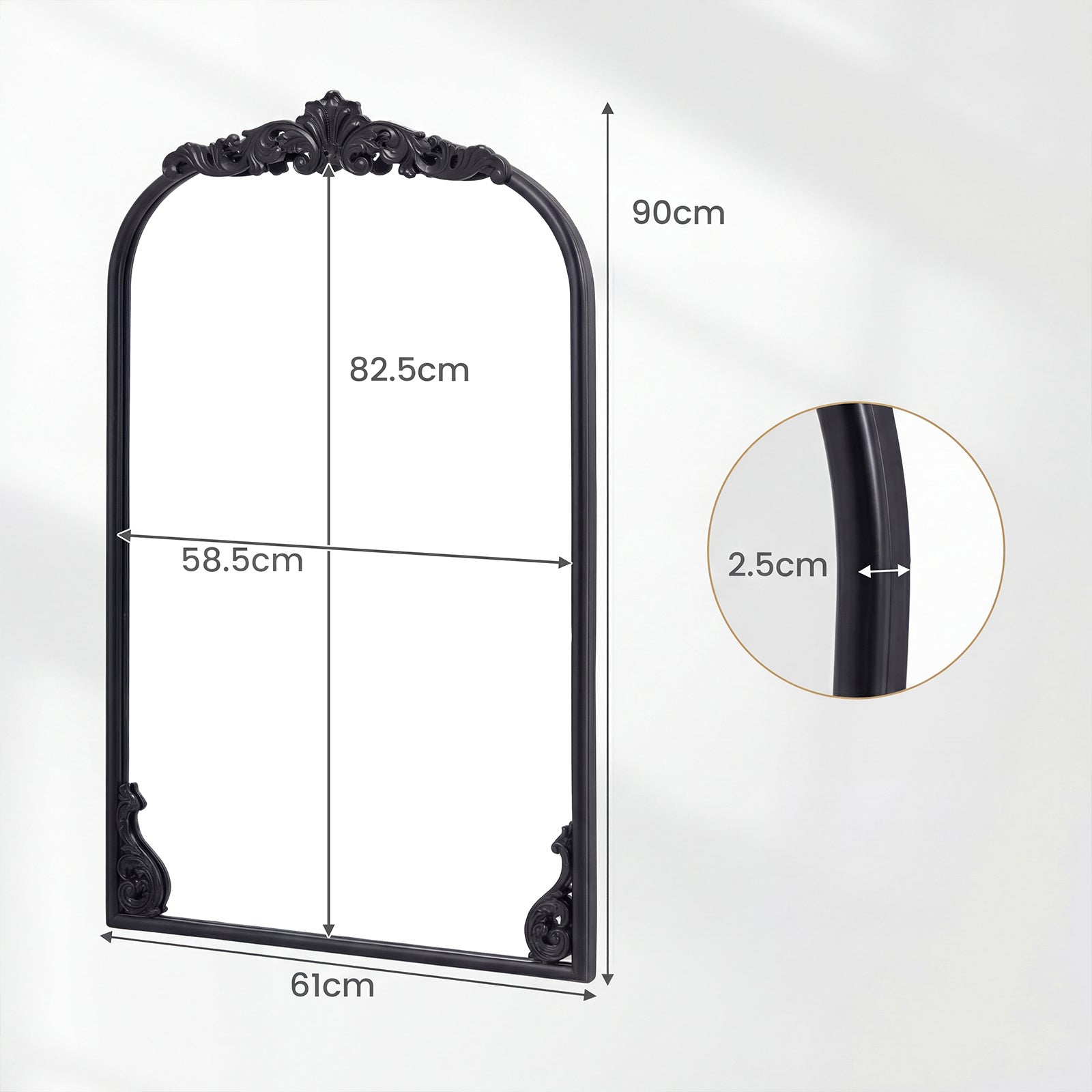 Väggspegel, – gyllene traditionell vintage barockspegel, antik bågspegel – 90 cm × 61 cm
