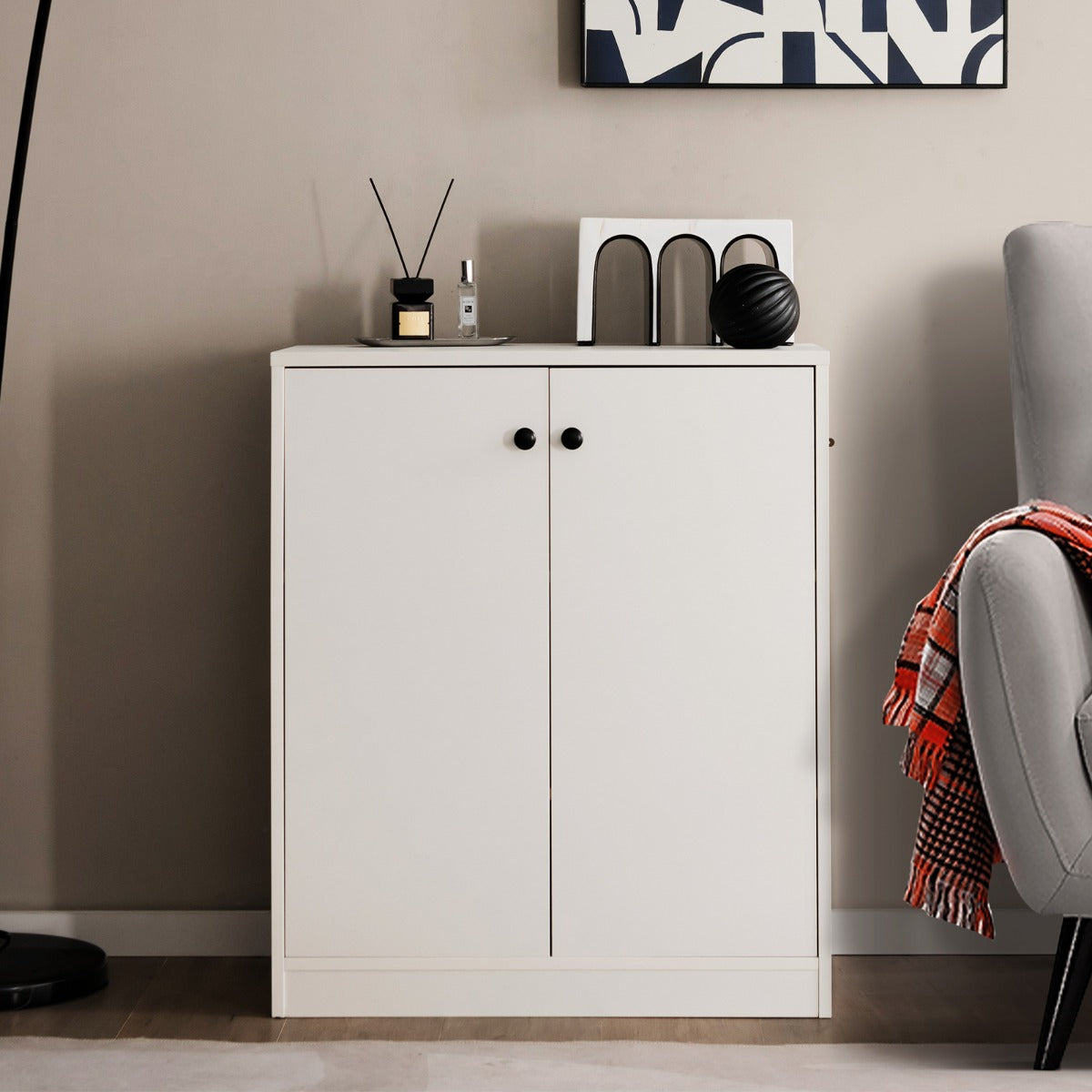 Sideboard – modernt förvaringsskåp med luckor hyllor vita – 2 3 – Vit