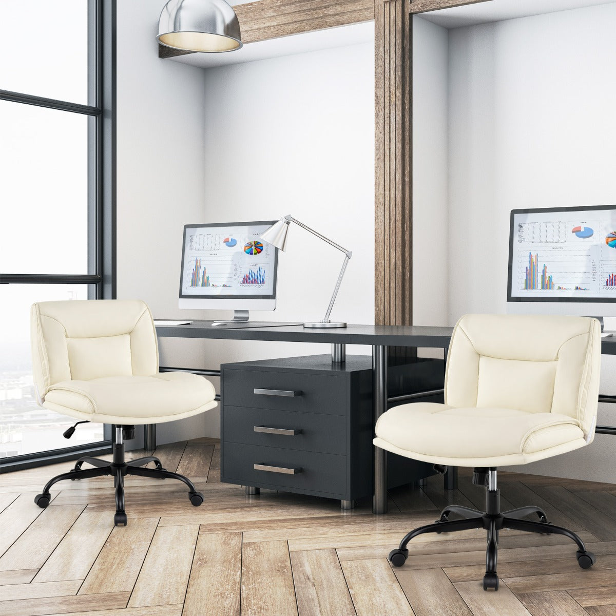 Schneidersitz – Stol med hjul och bred sits ytor – Beige